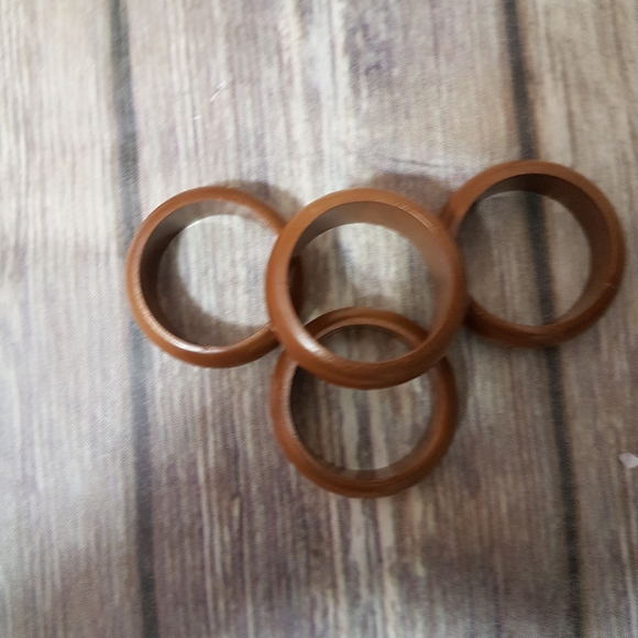 Vintage napkin rings - Picture 2 of 3